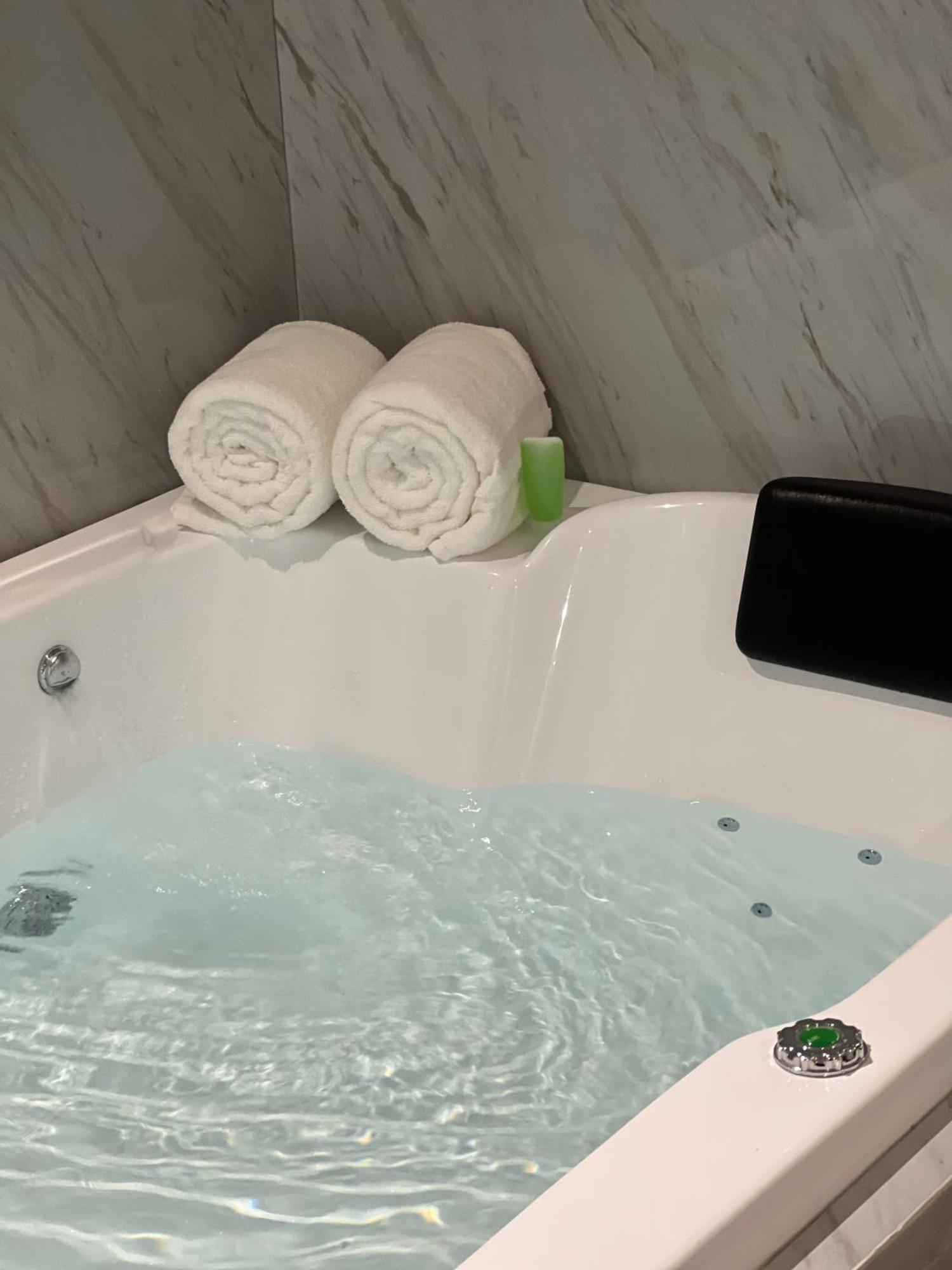 Hotel Blanco Pachuca Eksteriør bilde